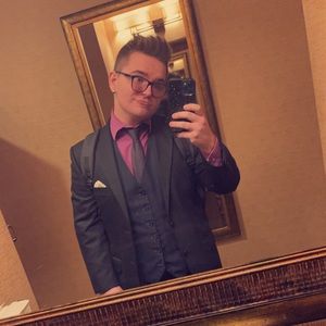 Meet your Posher, Richy